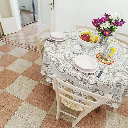 Campo De' Fiori Apartment *